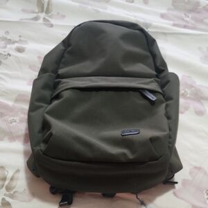 Bellroy Olive Green Backpack - Classic  Daypack 21L